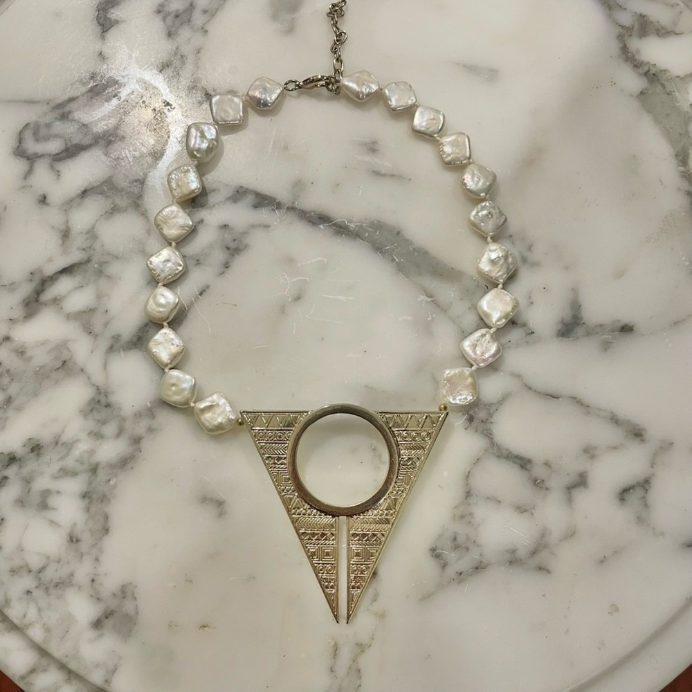 Authentic Pearl and Gold plated stainless steel Geometric Necklace - Picture 1 of 3